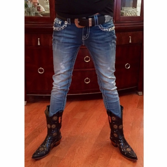 Miss Me Skinnies with Scrolled Ivy Border - Picture 4 of 4